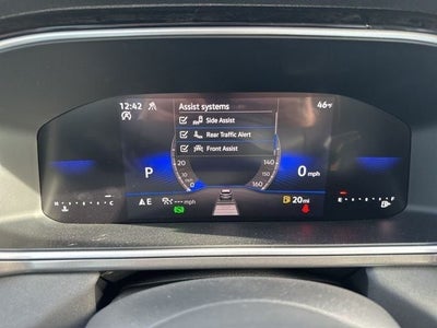 2026 Volkswagen Taos 1.5T SE Black