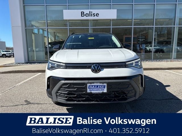 2026 Volkswagen Taos 1.5T SE Black