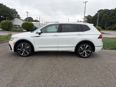 2022 Volkswagen Tiguan 2.0T SEL R-Line