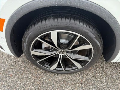 2022 Volkswagen Tiguan 2.0T SEL R-Line