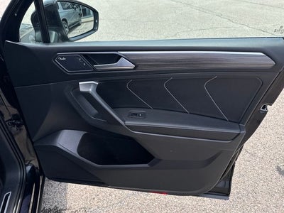 2023 Volkswagen Tiguan 2.0T SEL R-Line
