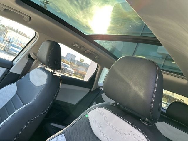 2026 Volkswagen Taos 1.5T SEL