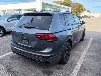 2024 Volkswagen Tiguan 2.0T SE R-Line Black