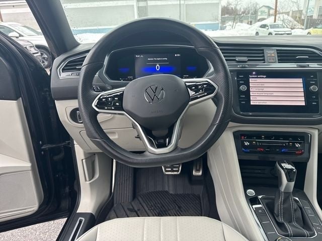 2022 Volkswagen Tiguan 2.0T SE R-Line Black