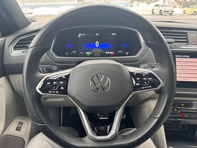 2022 Volkswagen Tiguan 2.0T SE R-Line Black
