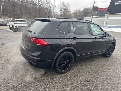 2022 Volkswagen Tiguan 2.0T SE R-Line Black