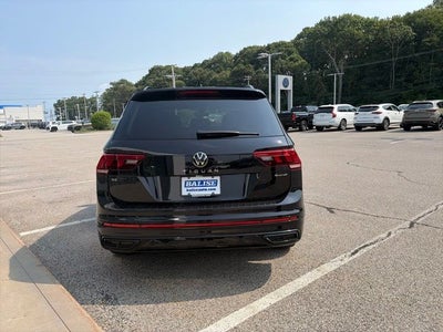 2023 Volkswagen Tiguan 2.0T SE R-Line Black