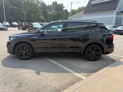 2023 Volkswagen Tiguan 2.0T SE R-Line Black