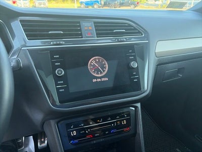 2023 Volkswagen Tiguan 2.0T SE R-Line Black