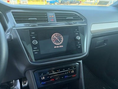 2023 Volkswagen Tiguan 2.0T SE R-Line Black