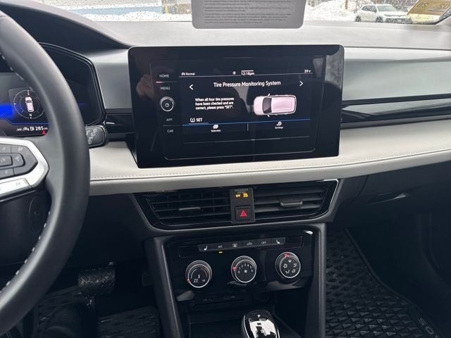 2025 Volkswagen Taos 1.5T S