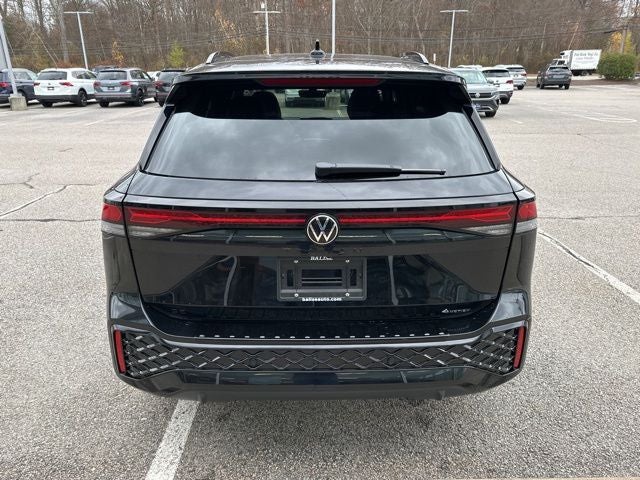 2026 Volkswagen Tiguan 2.0T SE R-Line Black