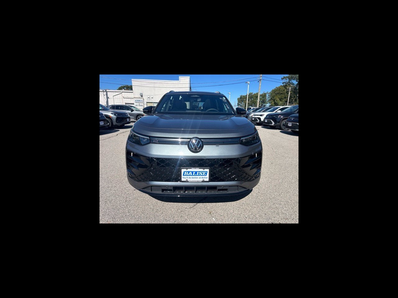2026 Volkswagen Tiguan SE R-Line Black