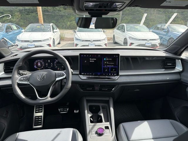 2026 Volkswagen Tiguan SE R-Line AWD