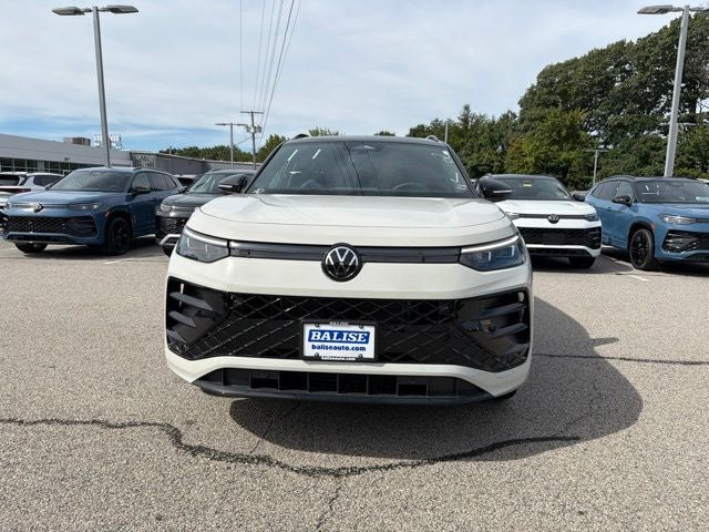 2026 Volkswagen Tiguan SE R-Line AWD