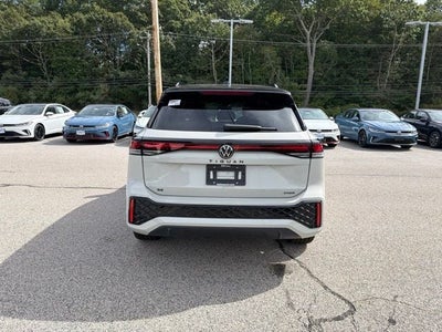 2026 Volkswagen Tiguan SE R-Line AWD