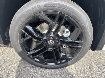 2026 Volkswagen Tiguan SE R-Line AWD