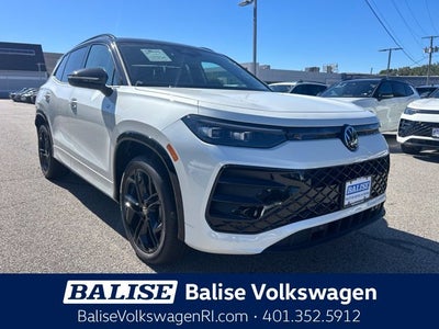 2026 Volkswagen Tiguan SE R-Line Black