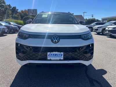 2026 Volkswagen Tiguan SE R-Line Black