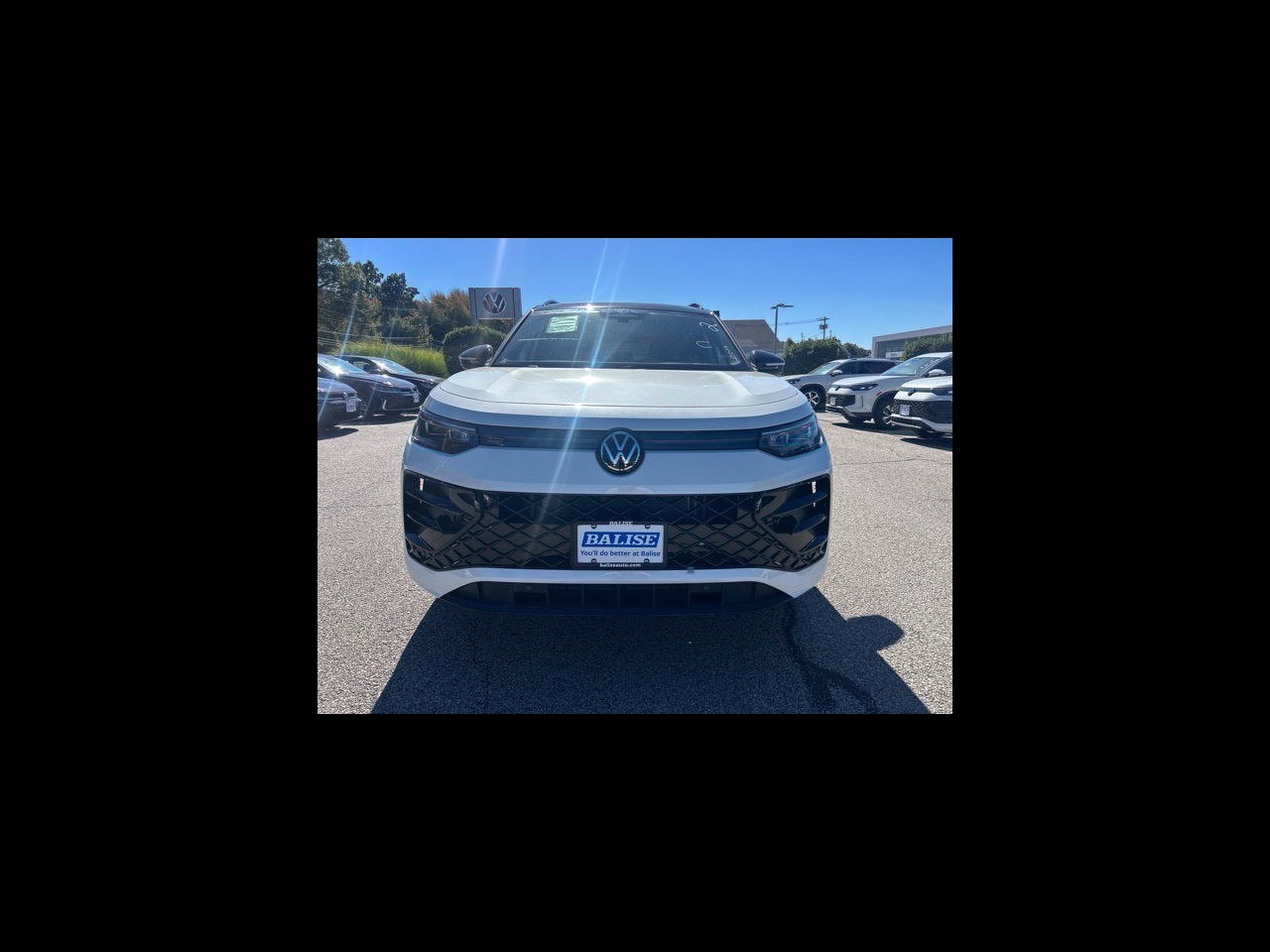 2026 Volkswagen Tiguan SE R-Line Black