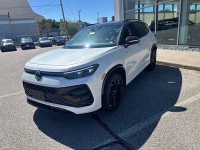 2026 Volkswagen Tiguan 2.0T SE R-Line Black