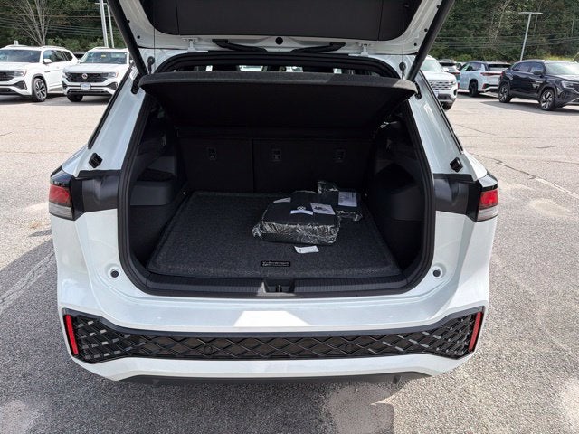 2026 Volkswagen Tiguan SE R-Line AWD