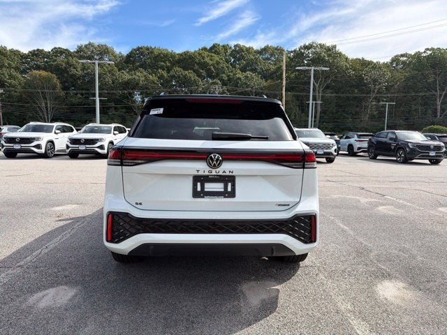 2026 Volkswagen Tiguan SE R-Line AWD