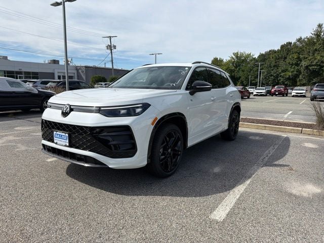 2026 Volkswagen Tiguan SE R-Line AWD
