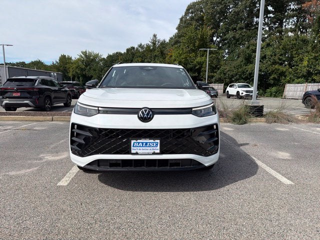 2026 Volkswagen Tiguan SE R-Line AWD