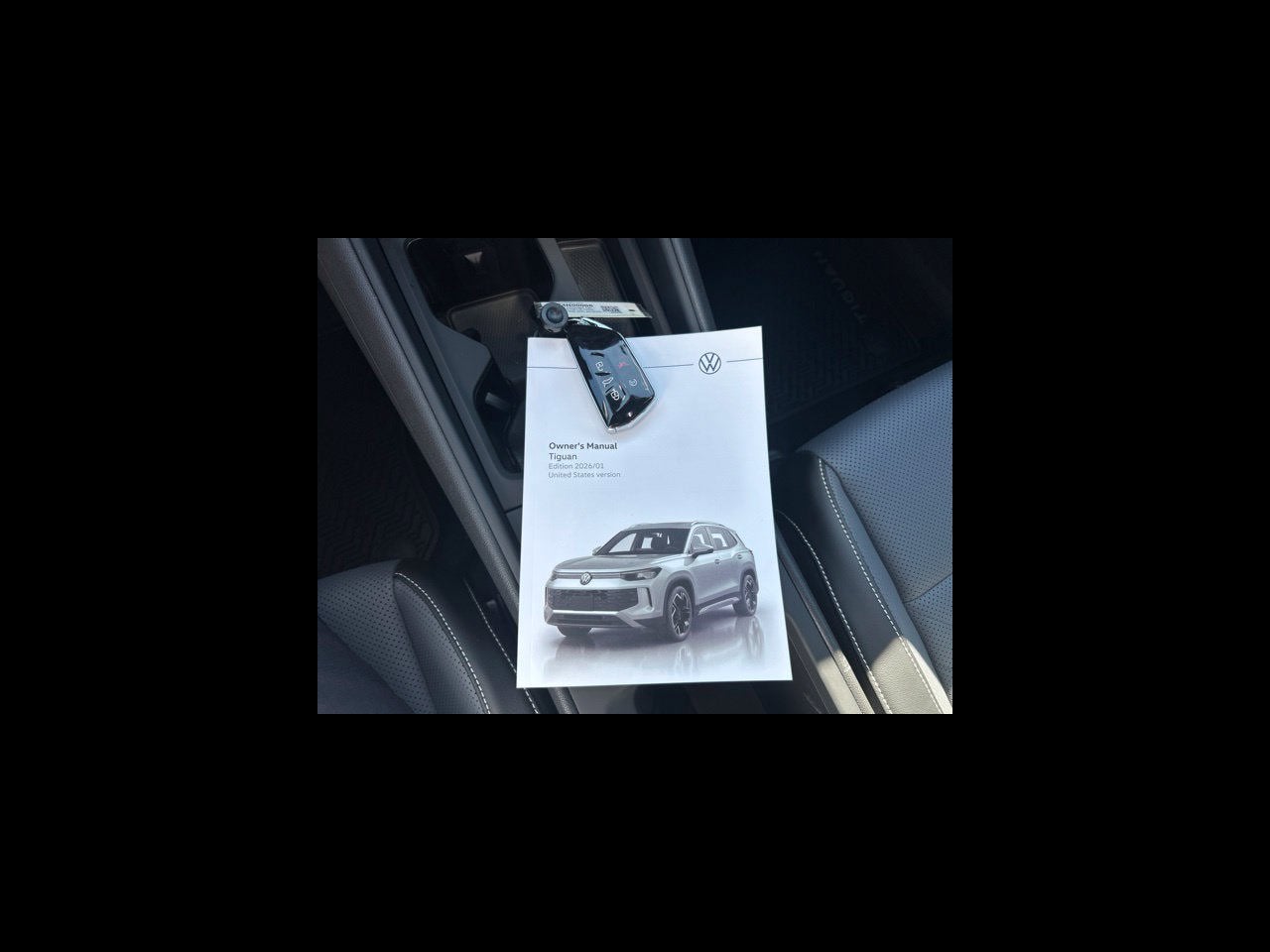 2026 Volkswagen Tiguan SE R-Line Black