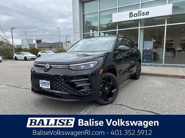 2026 Volkswagen Tiguan 2.0T SE R-Line Black