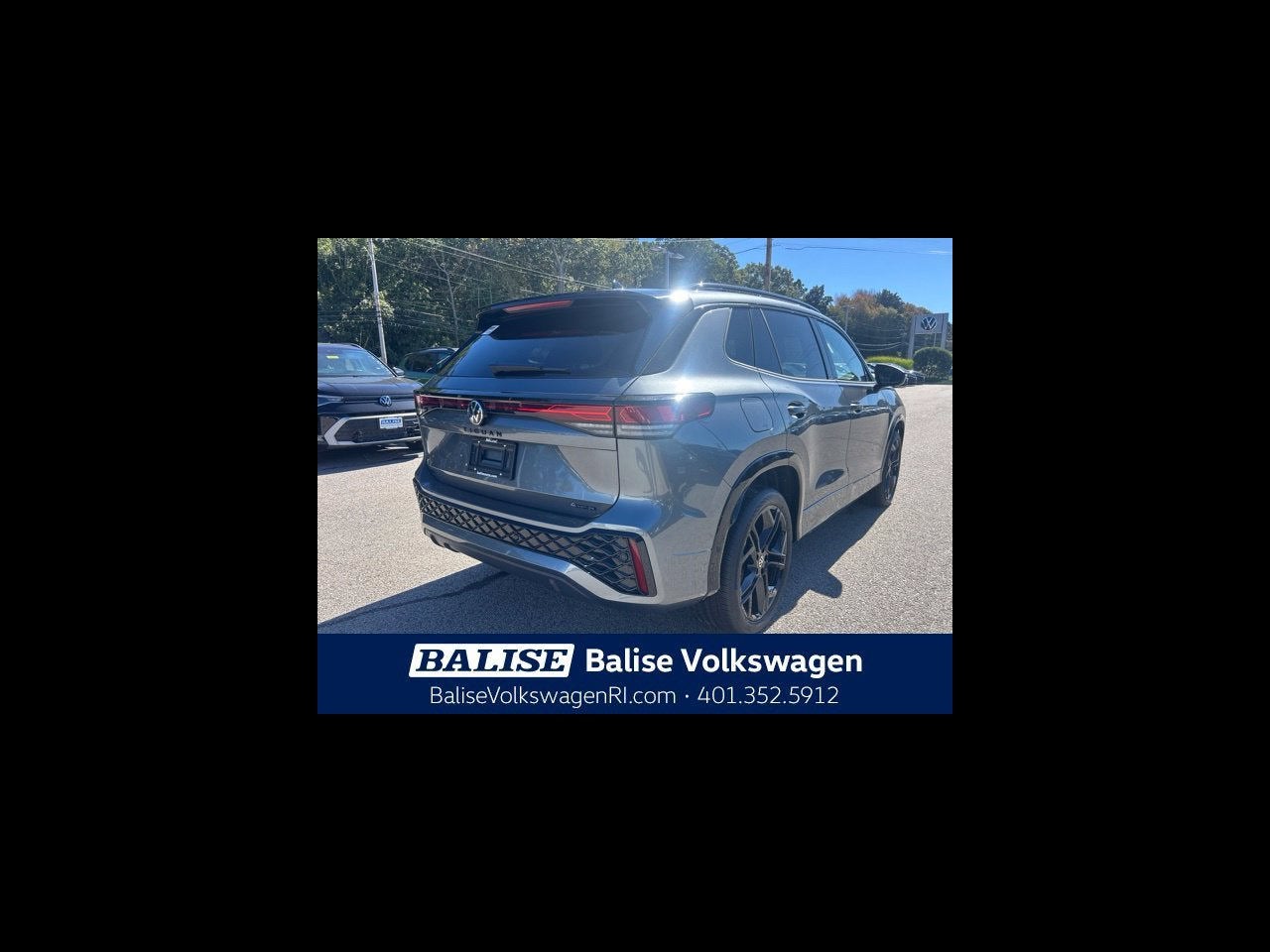 2026 Volkswagen Tiguan SE R-Line Black