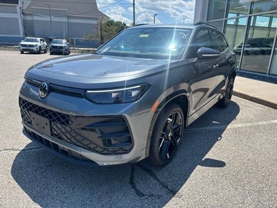 2026 Volkswagen Tiguan 2.0T SE R-Line Black