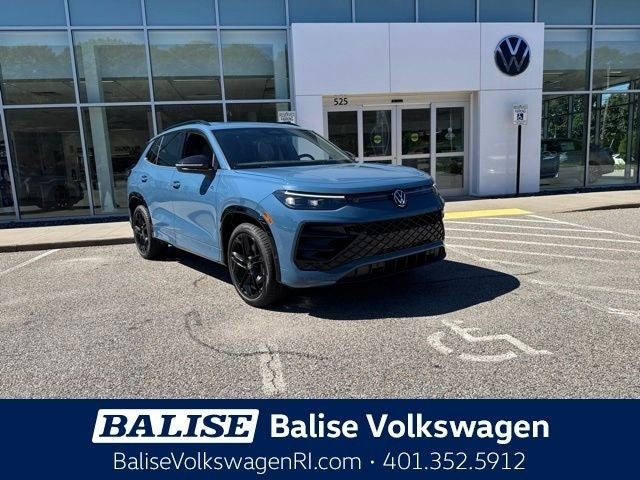 2026 Volkswagen Tiguan SE R-Line Black