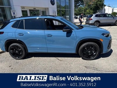 2026 Volkswagen Tiguan SE R-Line Black