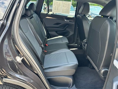 2025 Volkswagen Tiguan 2.0T SE R-Line Black