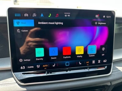 2025 Volkswagen Tiguan 2.0T SE R-Line Black