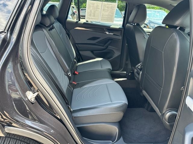 2025 Volkswagen Tiguan 2.0T SE R-Line Black