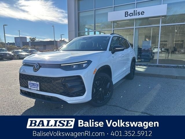 2026 Volkswagen Tiguan 2.0T SE R-Line Black