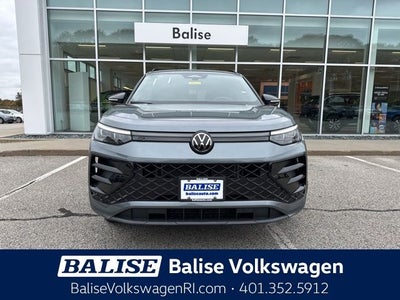 2026 Volkswagen Tiguan 2.0T SE R-Line Black