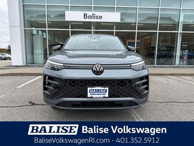 2026 Volkswagen Tiguan 2.0T SE R-Line Black