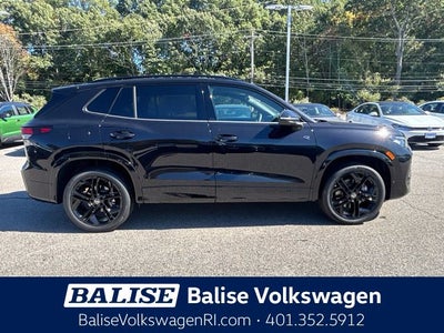 2026 Volkswagen Tiguan SE R-Line Black