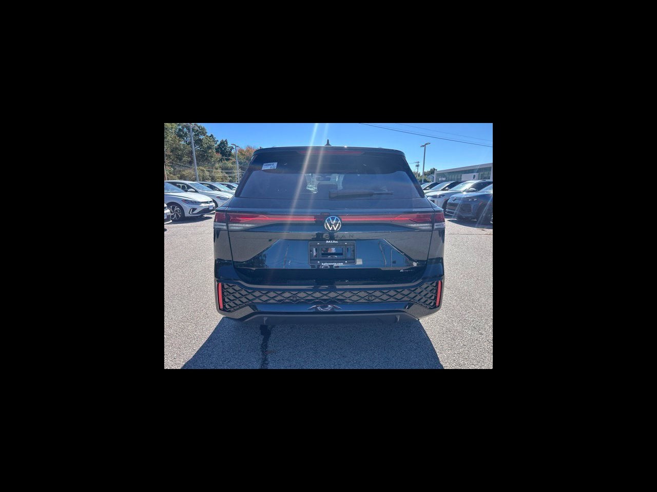 2026 Volkswagen Tiguan SE R-Line Black