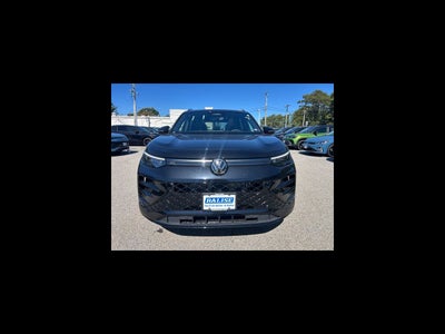 2026 Volkswagen Tiguan SE R-Line Black
