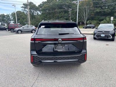 2026 Volkswagen Tiguan SE R-Line Black