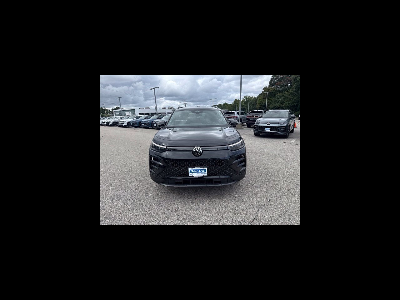 2026 Volkswagen Tiguan SE R-Line Black