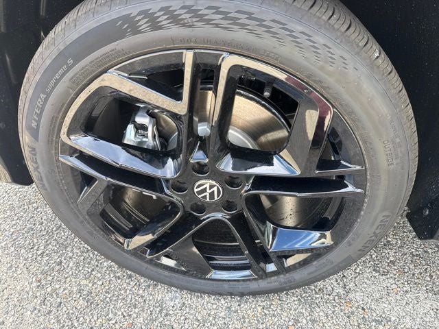 2026 Volkswagen Tiguan SE R-Line AWD