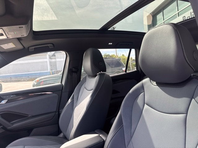 2026 Volkswagen Tiguan SE R-Line AWD