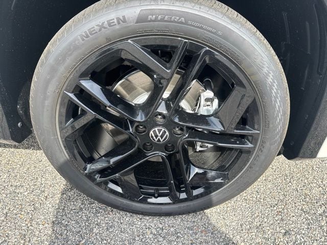 2026 Volkswagen Tiguan SE R-Line AWD