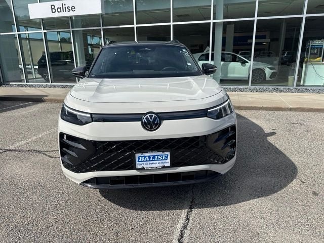 2026 Volkswagen Tiguan SE R-Line AWD